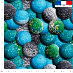 Boules de peinture Madeleine - Fond bleu - Création Pierre-Alexandre PAUGAM